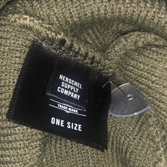 Herschel Supply Co. Elmer Beanie - Picture 6 of 6